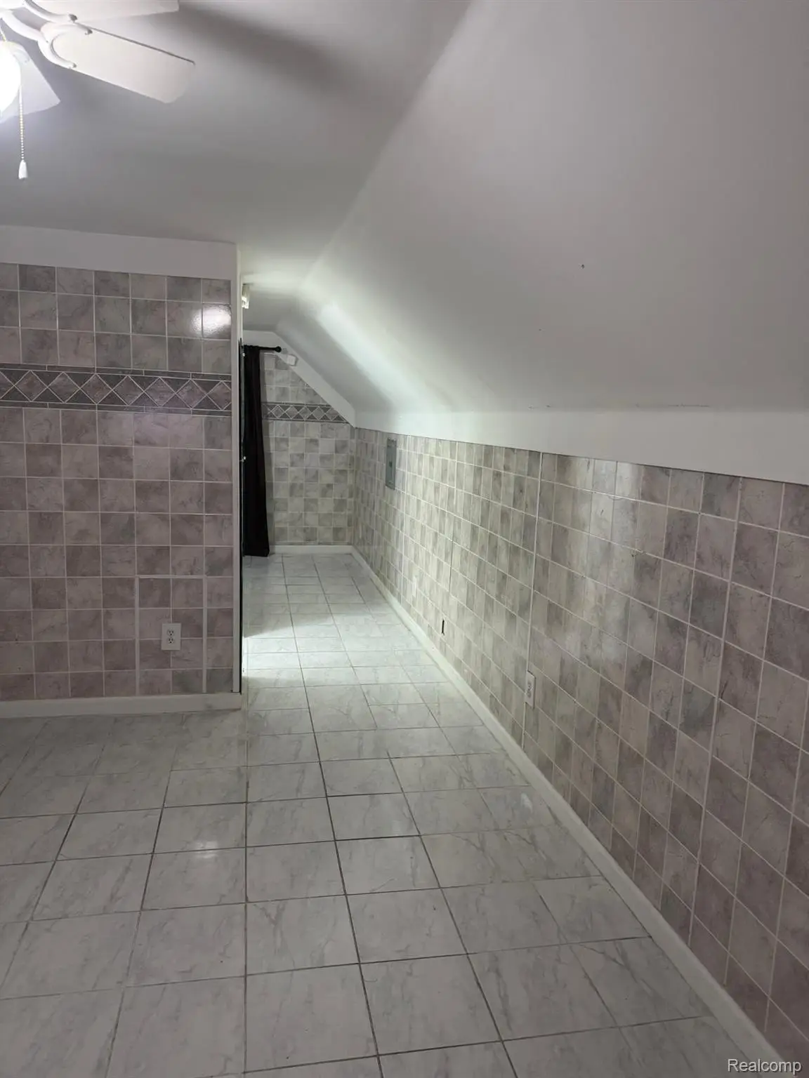 227 E Alma Avenue, Flint, MI 48505 - #1