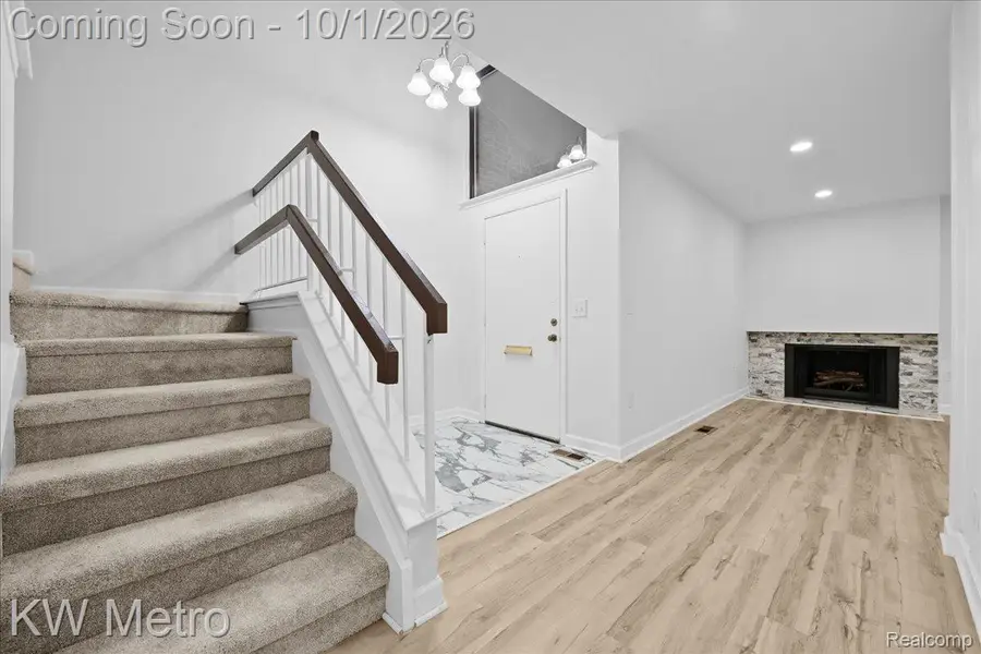 25168 Maplebrooke Drive, Southfield, MI 48033 - #3