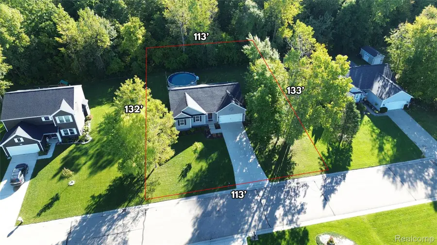 9343 Betsie Drive, Grand Blanc, MI 48439 - #2