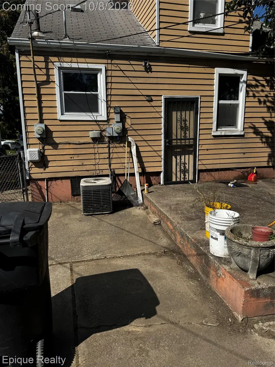 2723 S Liddesdale Street, Detroit, MI 48217 - #3