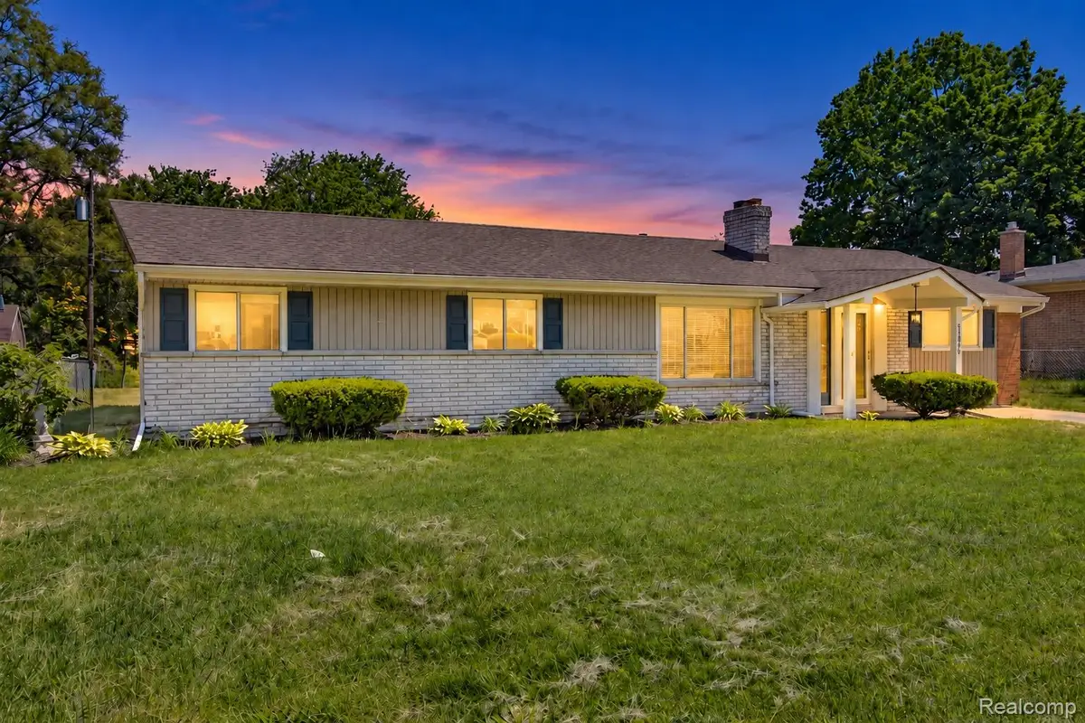51056 Fairlane Drive, Utica, MI 48316 - #1