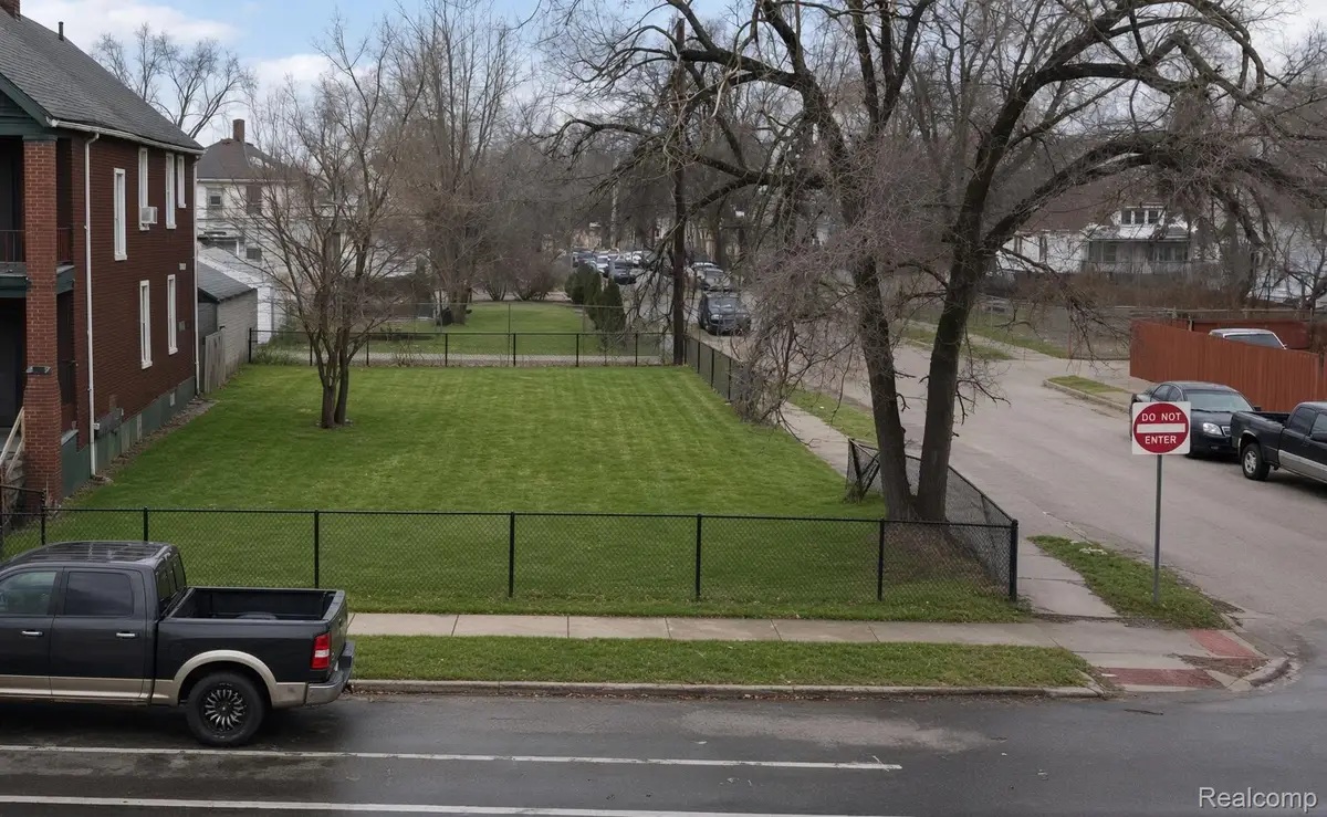 4665 Central Street, Detroit, MI 48210 - #1