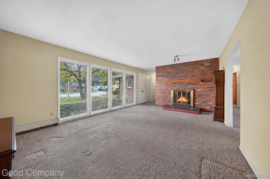 200 W 13 Mile Road, Royal Oak, MI 48073 - #2