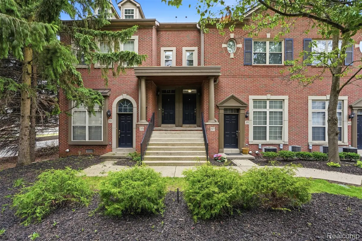 37 W Village Lane, Dearborn, MI 48124 - #1