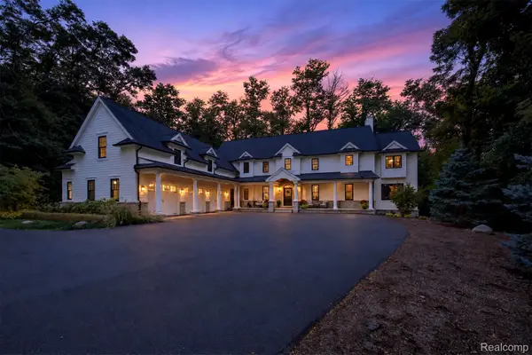 1533 Kensington Road, BloomfieldHills, MI 48304