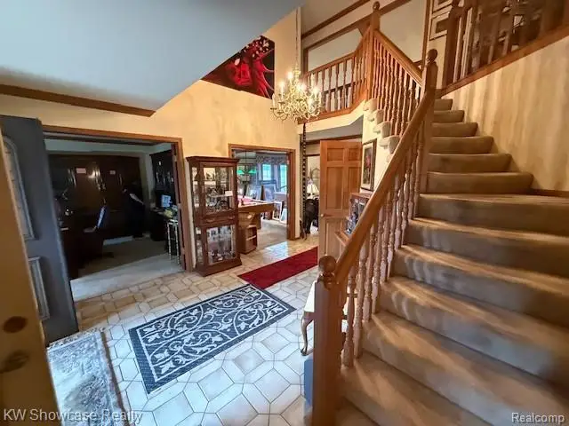 37840 Bradley Drive, Farmington Hills, MI 48335 - #2