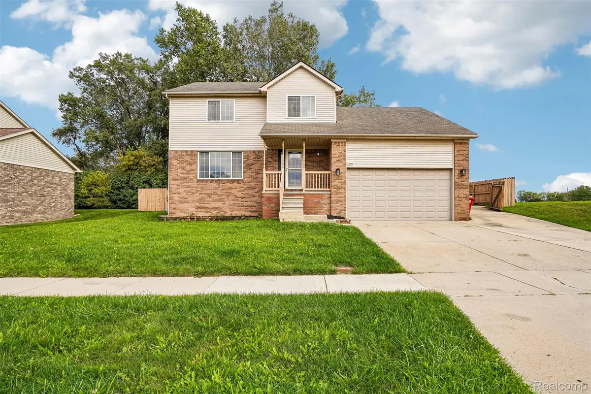 34310 Kentucky, Clinton Township, MI 48035 - #1