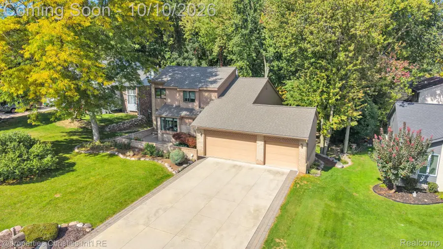 7566 Ashburton Court, West Bloomfield, MI 48322 - #3