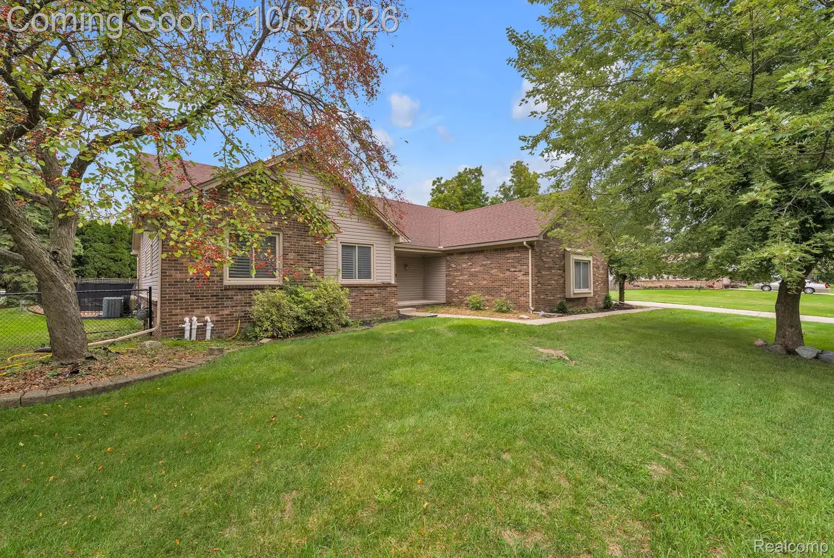 19157 Hillcrest Street, Livonia, MI 48152 - #1