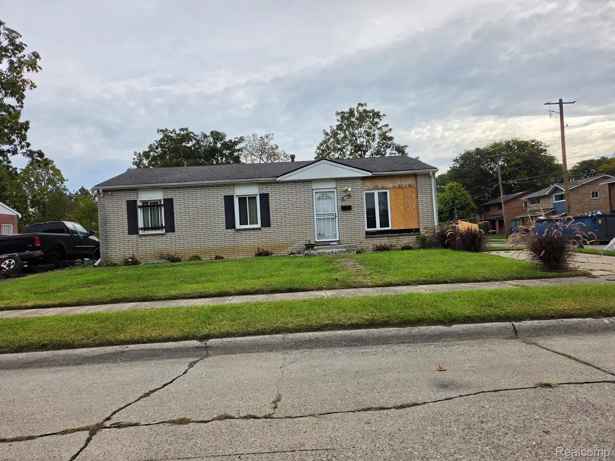 4181 Spruce Street, Inkster, MI 48141 - #1