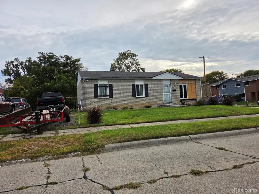 4181 Spruce Street, Inkster, MI 48141 - #3