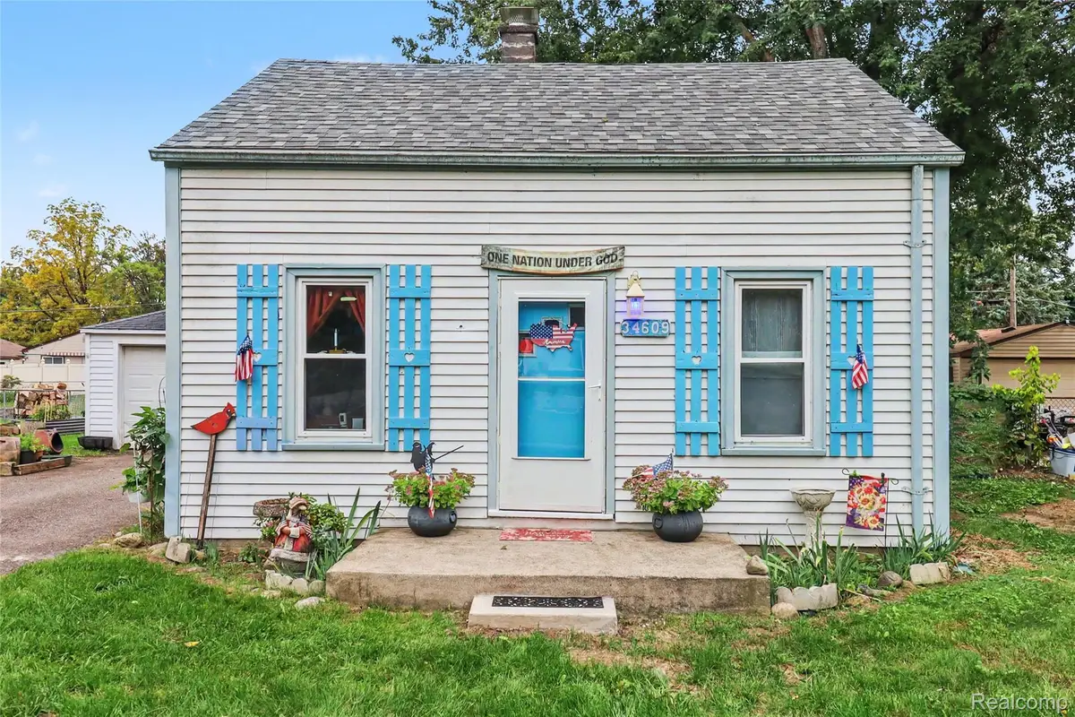 34609 Marquette Street, Westland, MI 48185 - #1