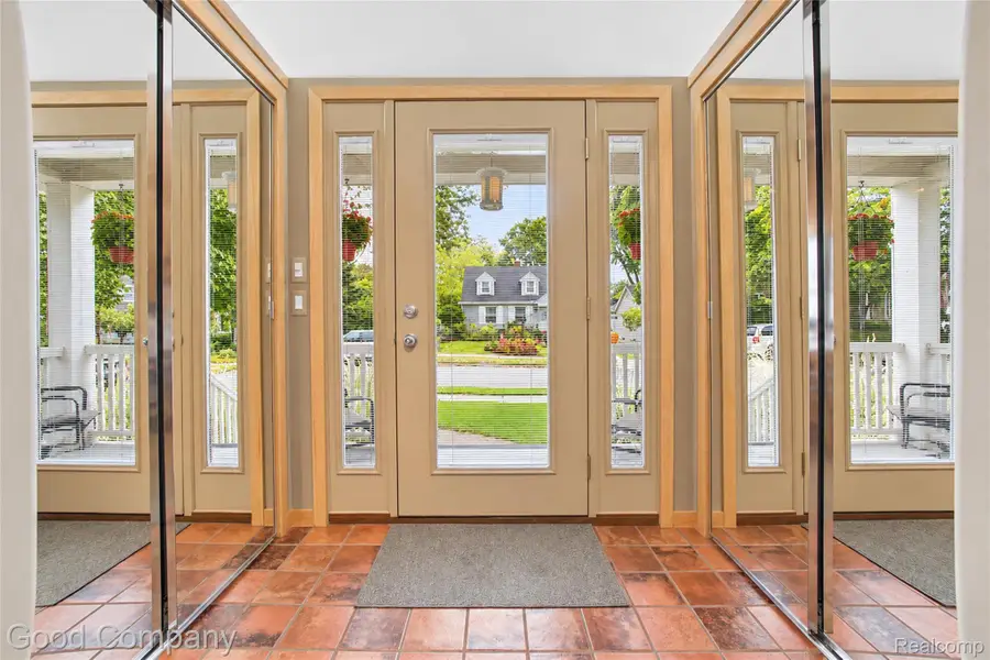 3113 Gardner Avenue, Berkley, MI 48072 - #2