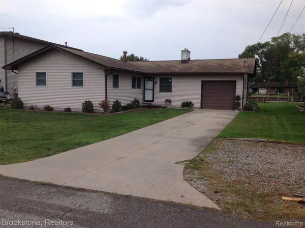 7266 Bluebill Street, Algonac, MI 48001