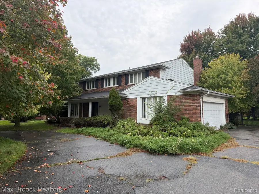 23162 Coventry Woods Lane, Southfield, MI 48034 - #2