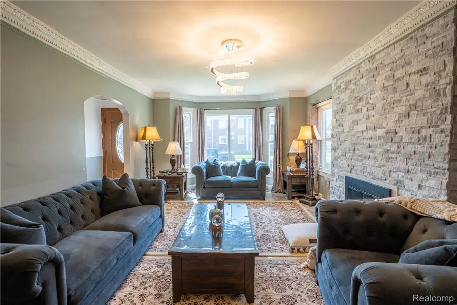 7620 Middlepointe Street, Dearborn, MI 48126 - #3