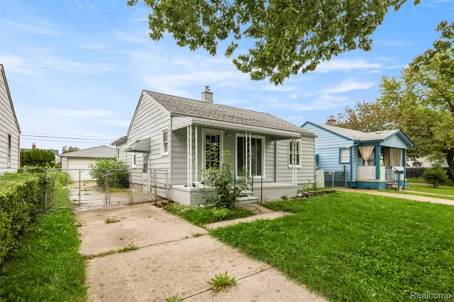 1808 Rose Avenue, Lincoln Park, MI 48146 - #2