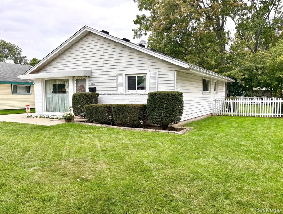 7950 Clippert Street, Taylor, MI 48180 - #2