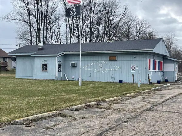 2260 S Belsay Street, Burton, MI 48519