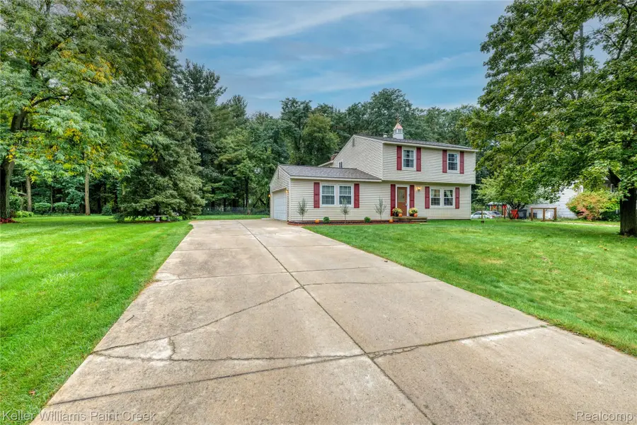 3308 Spring Meadow Drive, Rochester, MI 48306 - #2