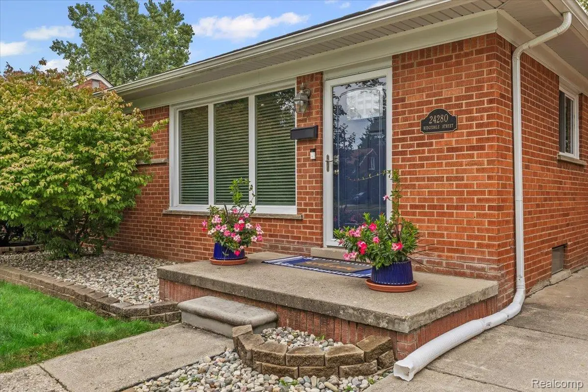 24280 Ridgedale Street, Oak Park, MI 48237 - #1