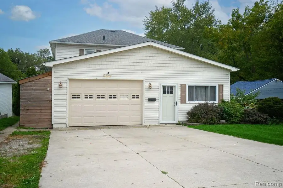 25991 E Huron River Drive, Flat Rock, MI 48134 - #2