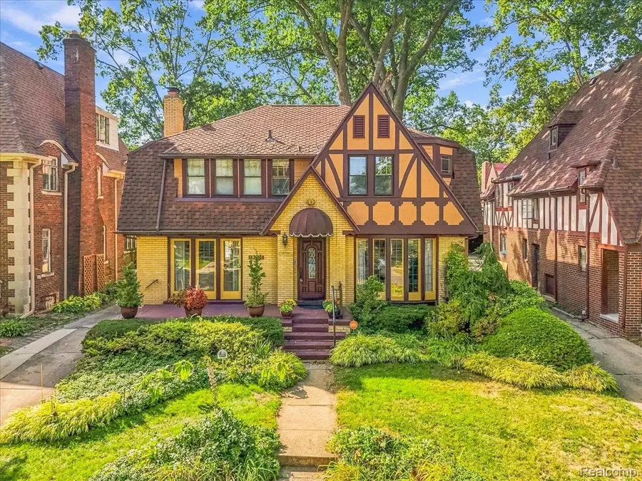 18265 Parkside Street, Detroit, MI 48221 - #3