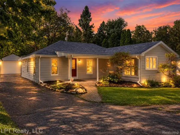 29915 Milford Road, NewHudson, MI 48165