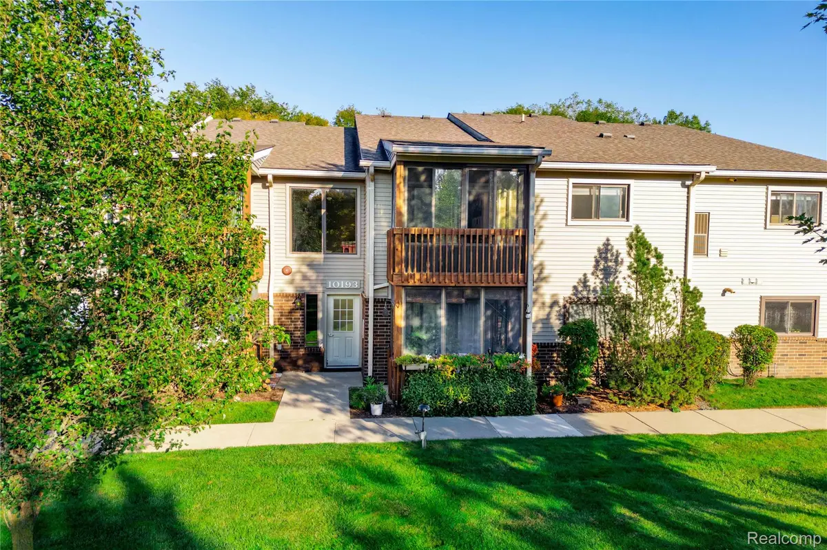 10193 Nancys Boulevard #76, Grosse Ile, MI 48138 - #1