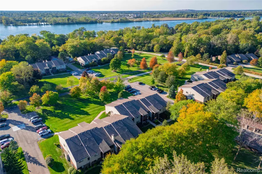 10193 Nancys Boulevard #76, Grosse Ile, MI 48138 - #3
