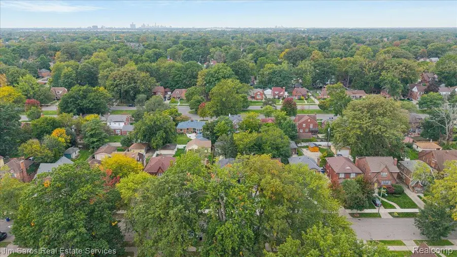 4401 Kensington Avenue, Detroit, MI 48224 - #3