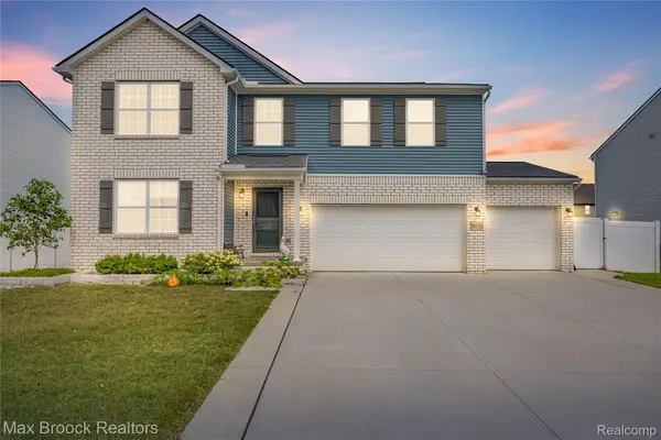 58176 Thomas Drive, NewHaven, MI 48048