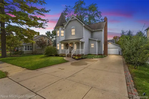 445 Crystal Street, Milford, MI 48381
