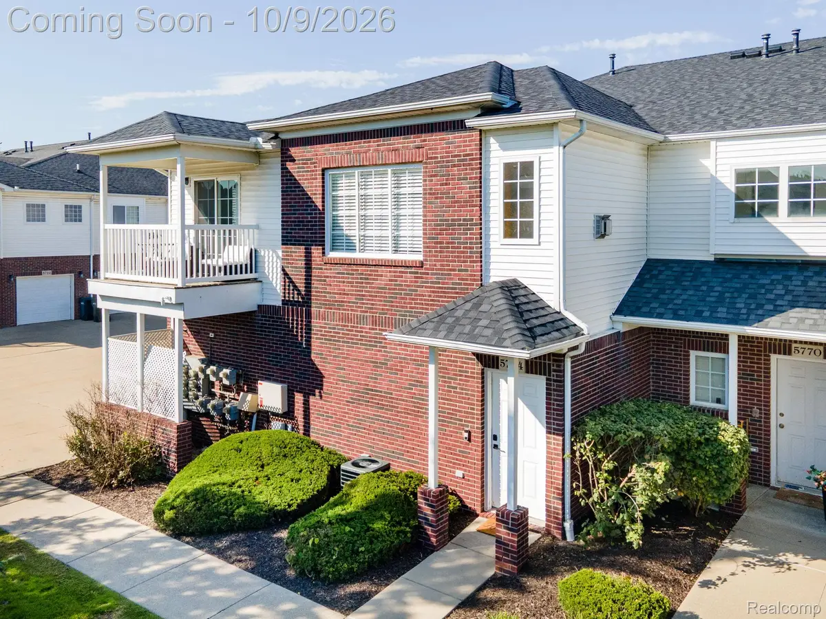 5764 Acorn Lane, Sterling Heights, MI 48314 - #1