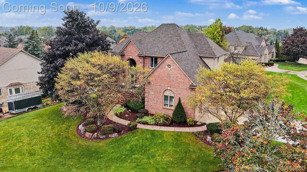 3015 Harrow Way, Shelby, MI 48316 - #1