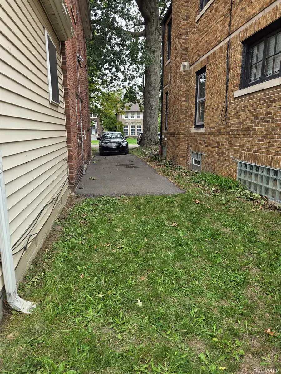 4331 Fullerton Street, Detroit, MI 48238 - #3