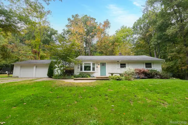 1775 Porter Road, WhiteLake, MI 48383