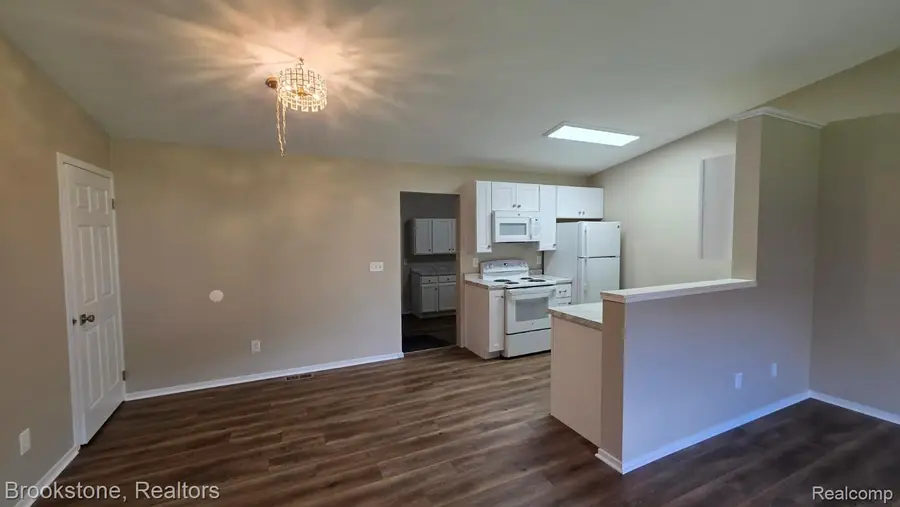 9343 Parkview Circle, Mundy, MI 48439 - #3