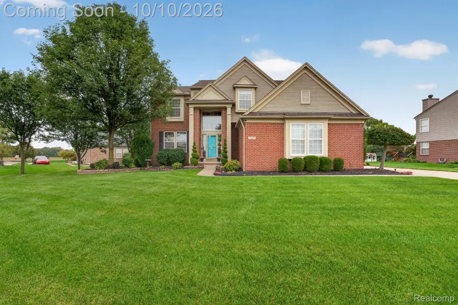 24686 Fairlawn Drive, Flat Rock, MI 48134 - #2