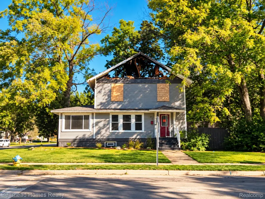 938 W Oregon Street, Lapeer, MI 48446 - #3