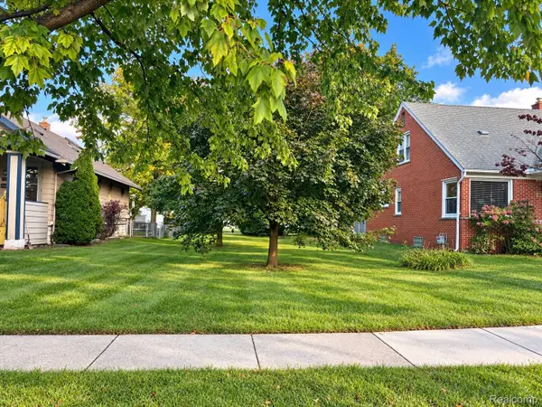 3755 Academy Street, Dearborn, MI 48124