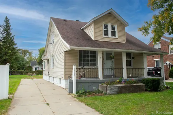 8070 Dale, CenterLine, MI 48015