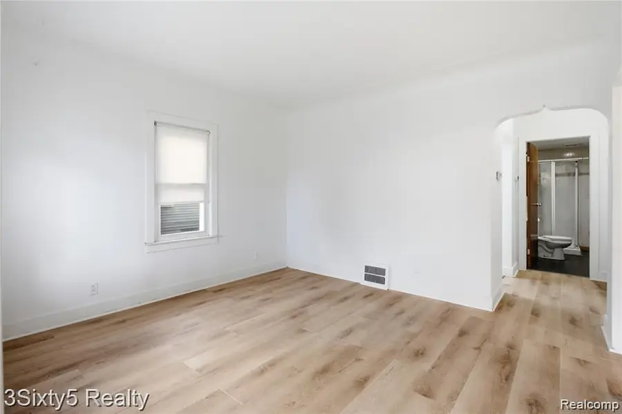 147 Charles Street, River Rouge, MI 48218 - #2