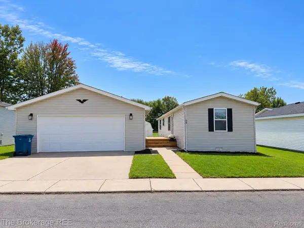 59 Bilwa Trail, SwartzCreek, MI 48473