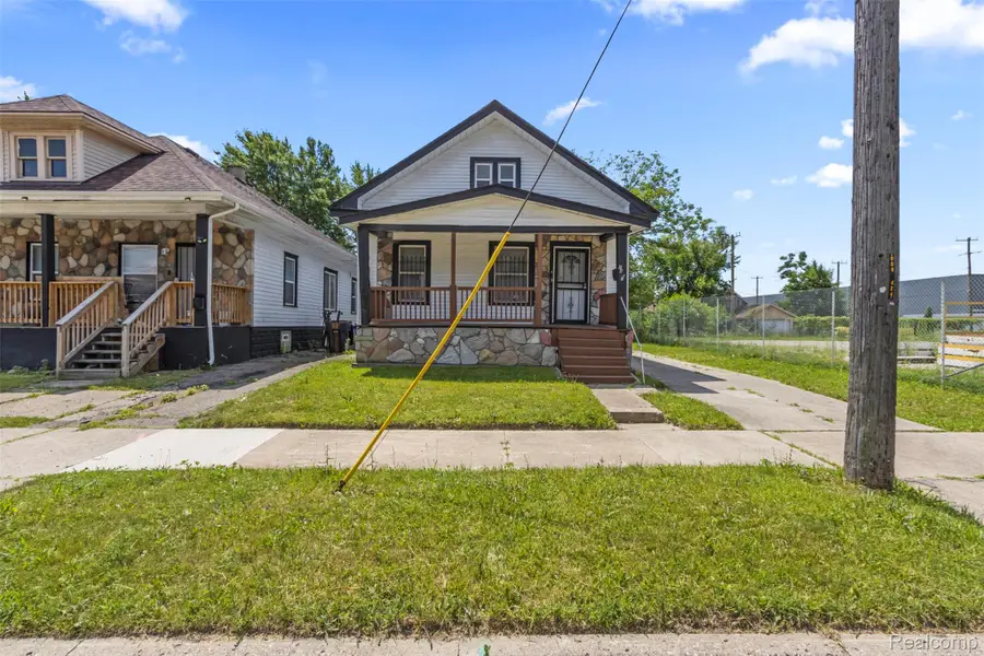 7413 Elmhurst Street, Detroit, MI 48204 - #2