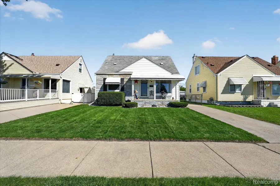 1908 Anne Avenue, Lincoln Park, MI 48146 - #3