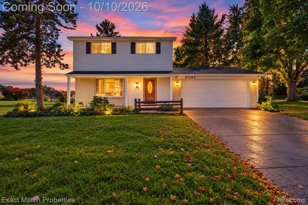 8191 E Huron Court, WhiteLake, MI 48386