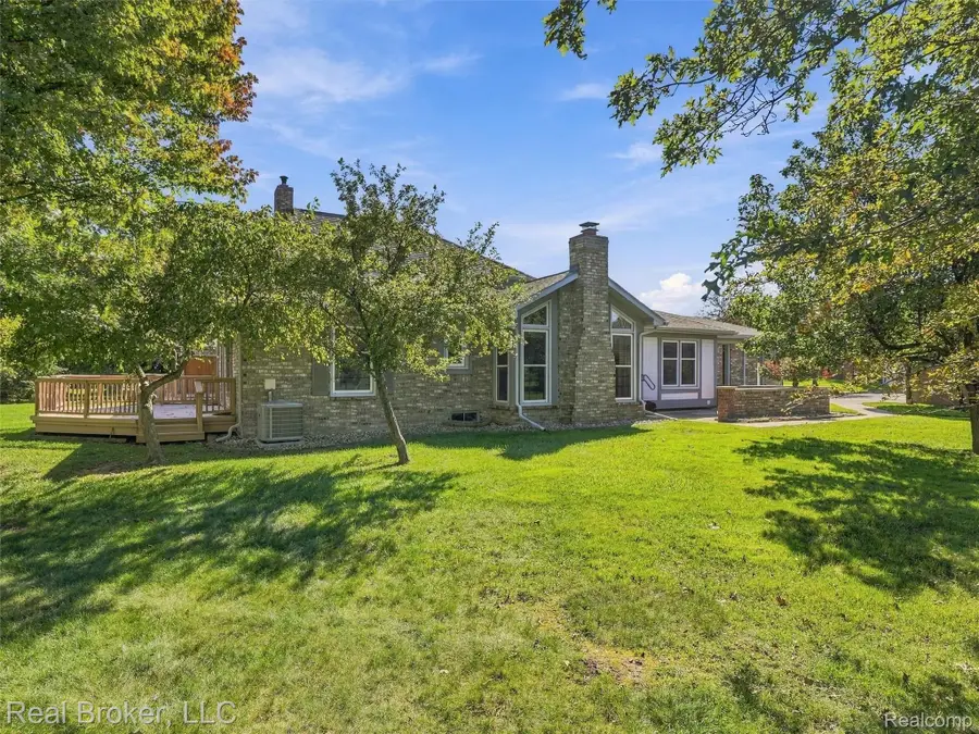 14745 Mystic Court, Shelby, MI 48315 - #3