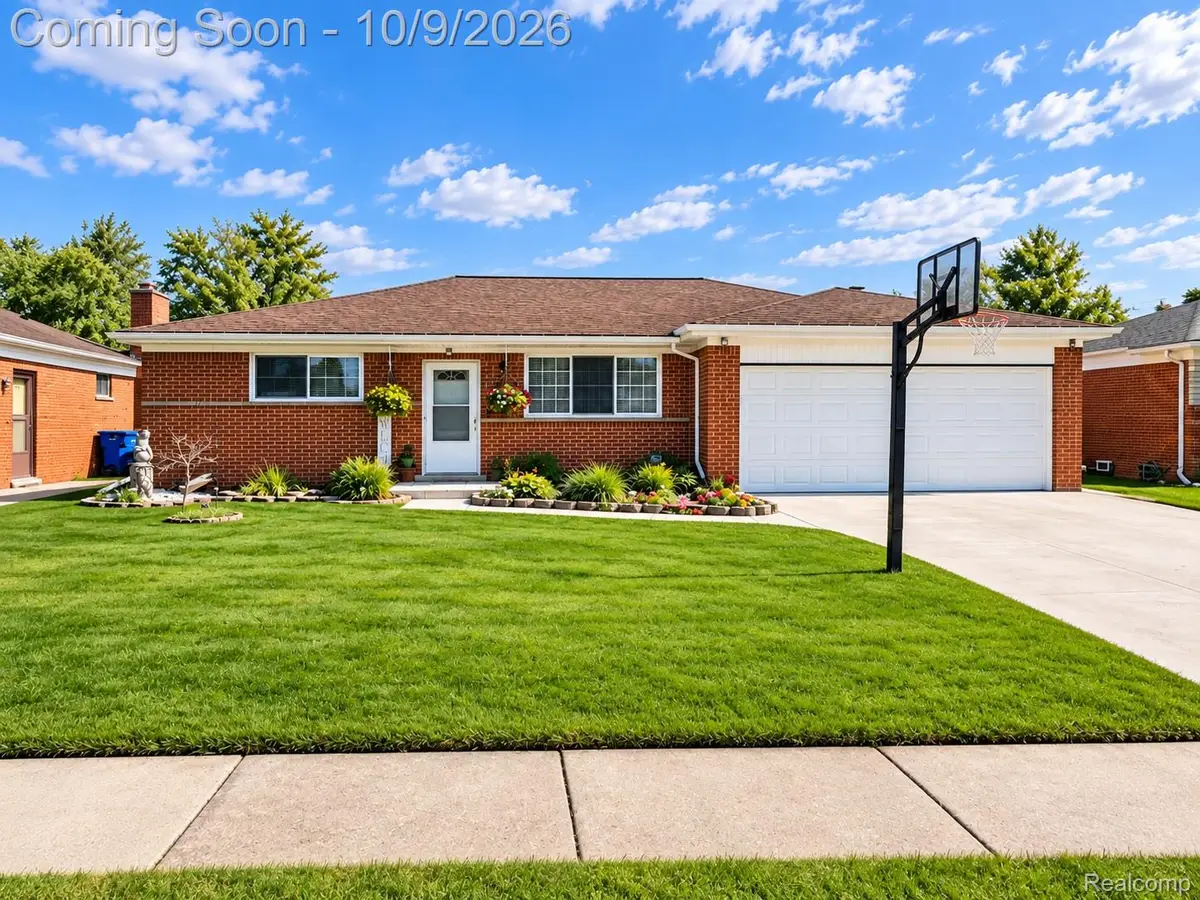 31520 Tecla Drive, Warren, MI 48088 - #1