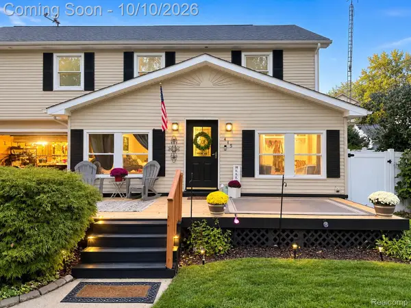 415 Leon Road, WalledLake, MI 48390